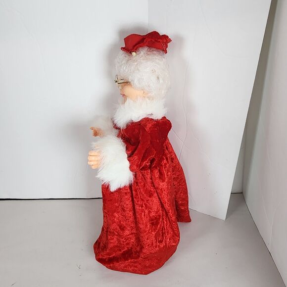 Vintage Mrs Claus Standing Figure Doll plastic christmas holiday collectible int - Picture 2 of 7